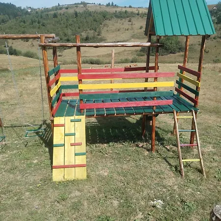 Planinska Kuca Jovanic * Nova Varoš