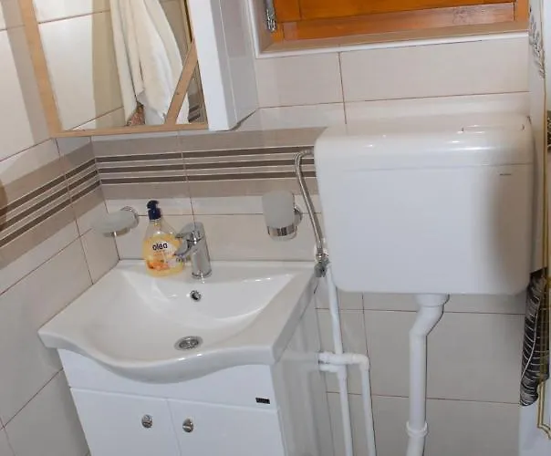 Planinska Kuca Jovanic *