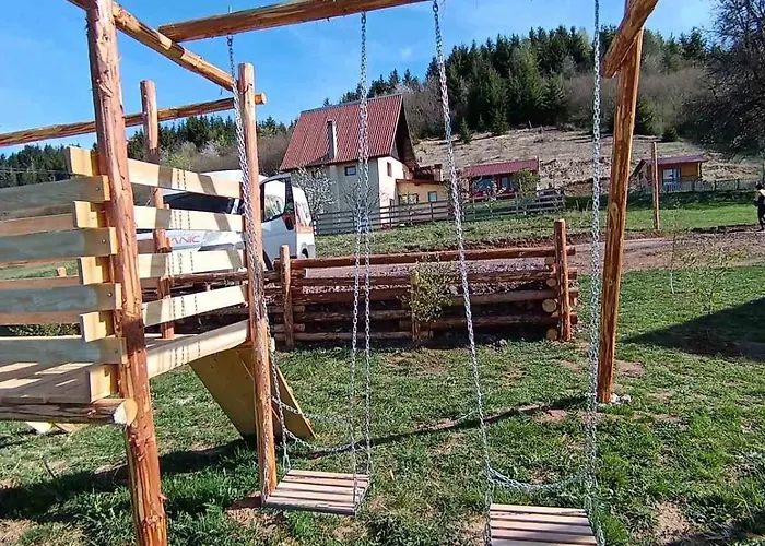 Planinska Kuca Jovanic * Nova Varoš